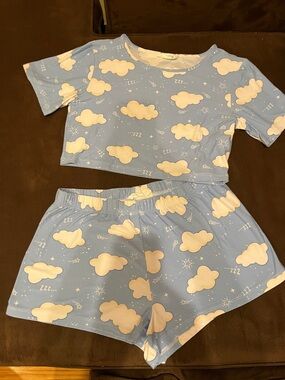 Cozy Cloud Print Pajama Set - Light Blue